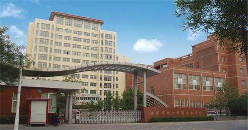 保定市第四職業(yè)中學(xué)校如何安排學(xué)生實(shí)訓(xùn)和就業(yè)？