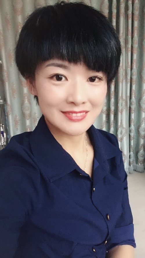 纖指圓夢想！保定東方技工學(xué)校創(chuàng)業(yè)者——李丹！  