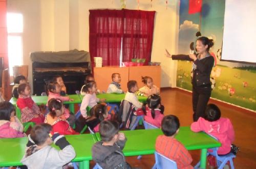 唐山學(xué)幼師學(xué)校哪家好？唐山實(shí)驗(yàn)中專怎么樣？