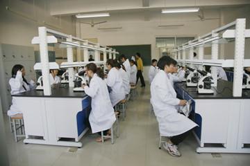 山東現(xiàn)代畜牧獸醫(yī)專修學(xué)校怎么樣？有什么辦學(xué)優(yōu)勢嗎？