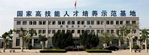 哪個學校有旅游服務與管理專業(yè)？   