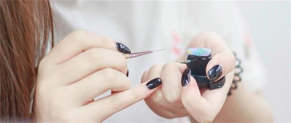 濟寧哪所美甲學(xué)校教育教學(xué)比較好？