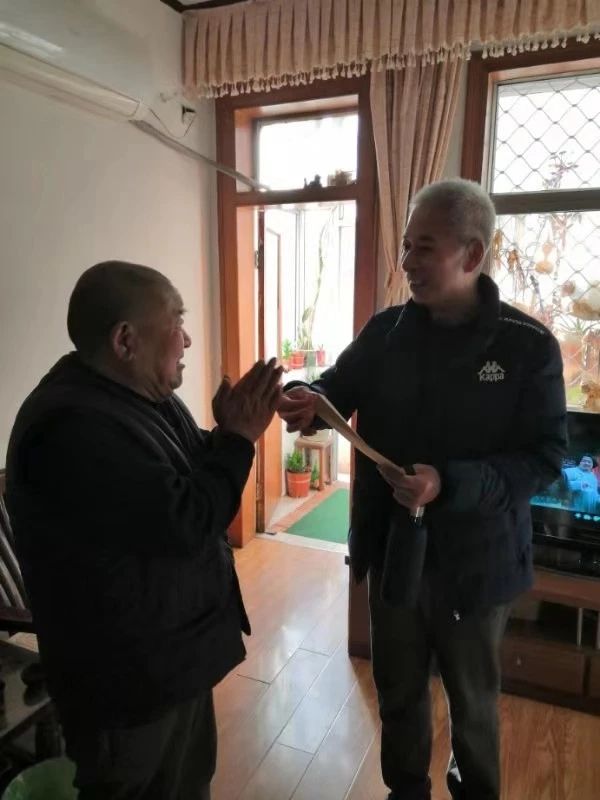 春節(jié)慰問(wèn)1