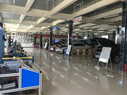 泰安陽(yáng)光汽車專修學(xué)校有哪些專業(yè)？