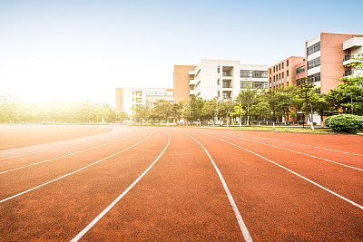 保定動(dòng)力工程技術(shù)技工學(xué)校升學(xué)和就業(yè)怎么樣？