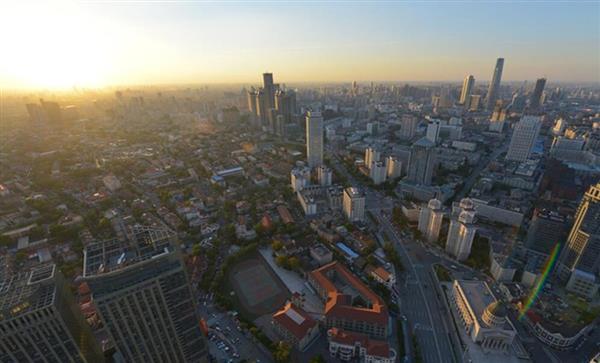 你了解國(guó)際貿(mào)易的方式嗎？青島市經(jīng)濟(jì)貿(mào)易學(xué)校授課啦！