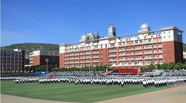 學(xué)計算機(jī)平面設(shè)計專業(yè)有前途嗎？石家莊市明澤職業(yè)中專學(xué)校來給您解說