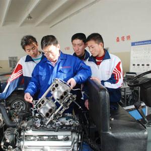 農業(yè)機械使用與維護